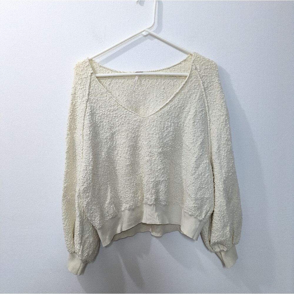 Free People White Slub V Neck Gathered Long Sleeves Sweater Shirt Womens Small